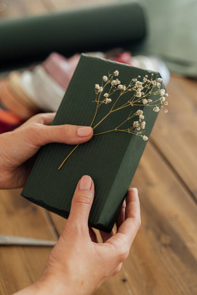 Gift Arrangement​ Service