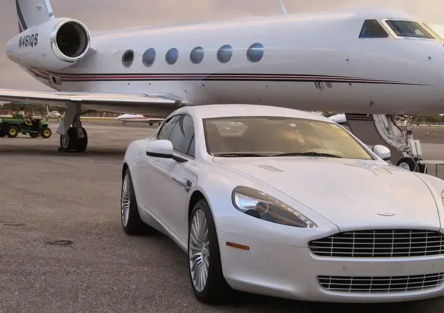 Can a Private Jet Carry a Car